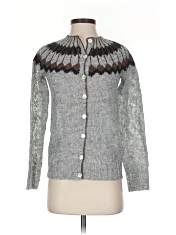 Icelandic Design Wool Cardigan (view 1)