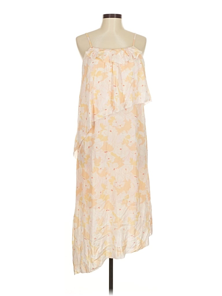 Pre-owned Lewit Casual Dress In Ivory