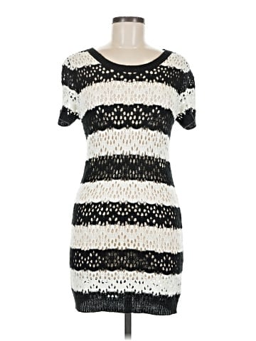 Mossimo Casual Dress (view 1)