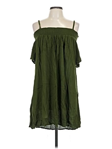 Alisha & Chloe Sleeveless Top (view 1)