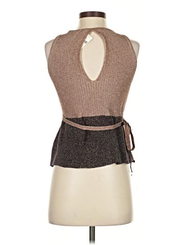 Moth Sleeveless Blouse (view 2)