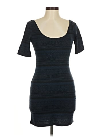 Xhilaration Casual Dress (view 1)