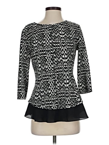 Casual Couture by Green Envelope 3/4 Sleeve Top (view 1)