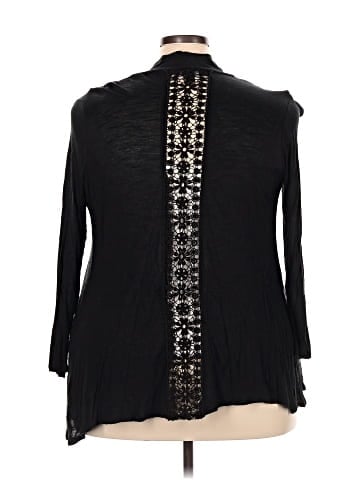 AGB Kimono (view 2)