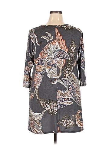 Yahada Casual Dress (view 2)