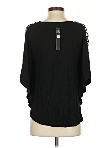 Capote Short Sleeve Top (view 2)