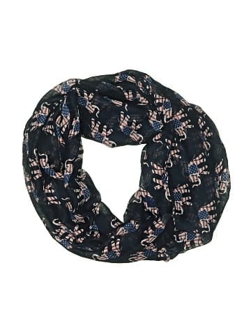 Infinity Scarf (view 1)