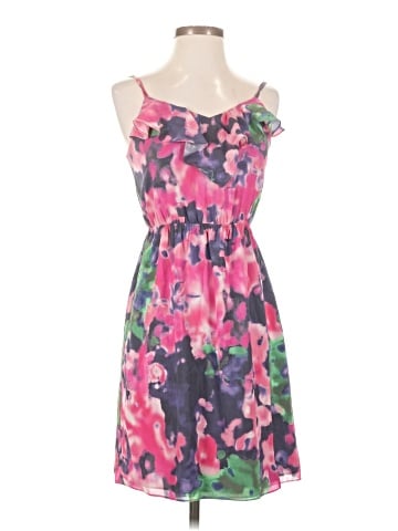 Alice + Olivia Casual Dress (view 1)