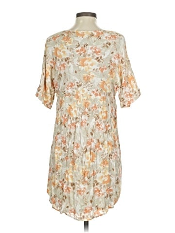 Andree by UNIT Casual Dress (view 2)