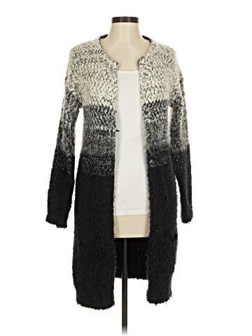 Escio Cardigan (view 1)