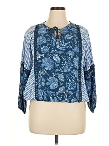 Spense 3/4 Sleeve Blouse (view 1)