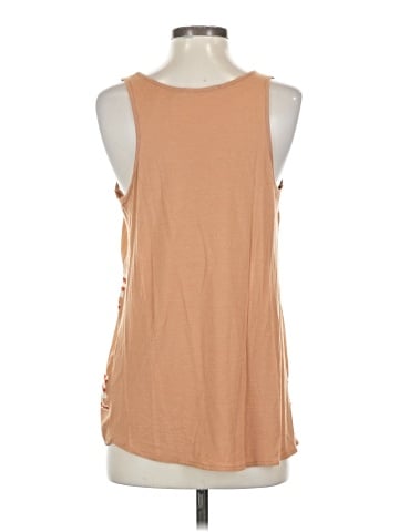 Outback Red Sleeveless Top (view 2)
