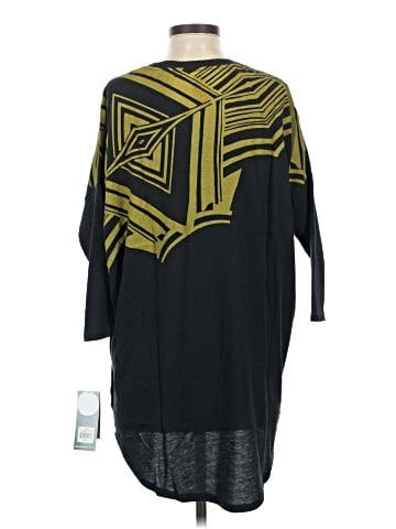Zumba Wear 3/4 Sleeve T-Shirt (view 2)