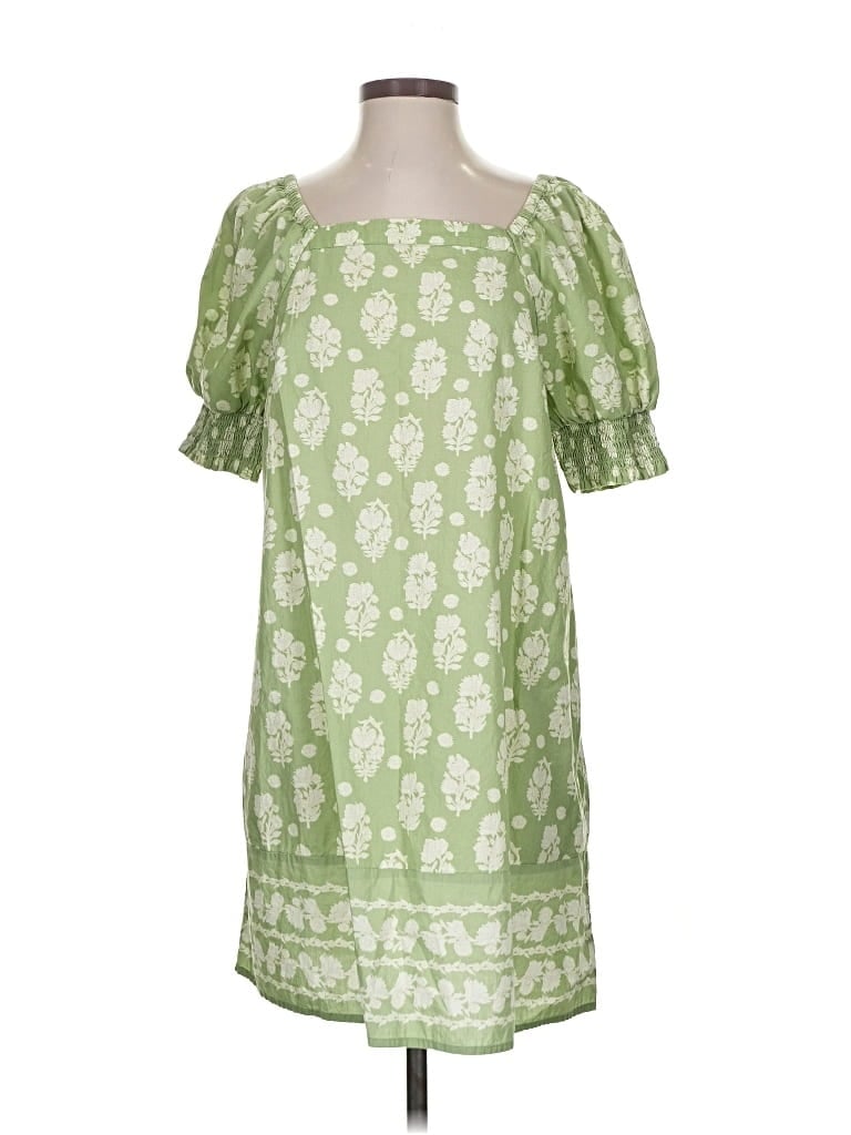 Pre-owned Crown & Ivy Casual Dress In Green