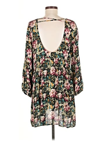 Knot Sisters Casual Dress (view 2)