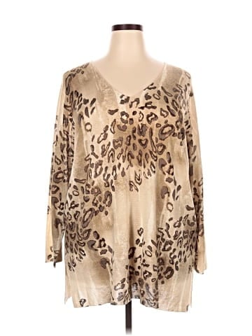 Hampshire Studio Poncho (view 1)