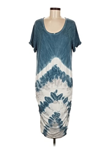 Young Fabulous & Broke Casual Dress (view 1)