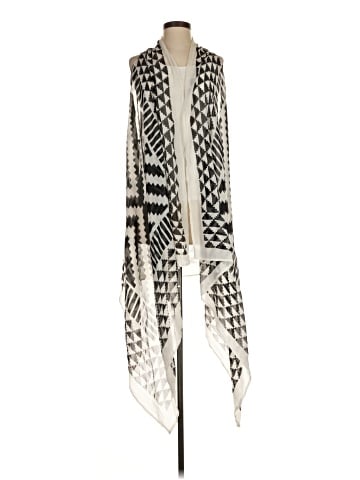 Theodora & Callum Kimono (view 1)
