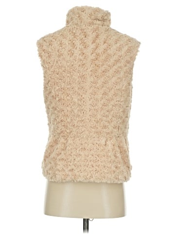 Sisters Faux Fur Vest (view 2)