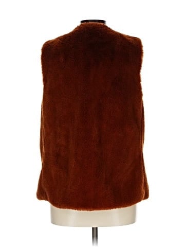 Stella & Dot Faux Fur Vest (view 2)