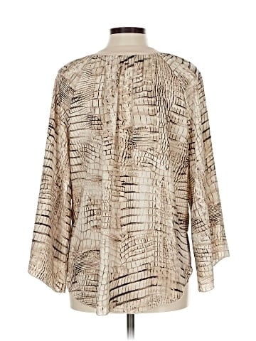 Karlie 3/4 Sleeve Blouse (view 2)