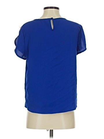Shein Short Sleeve T-Shirt (view 2)
