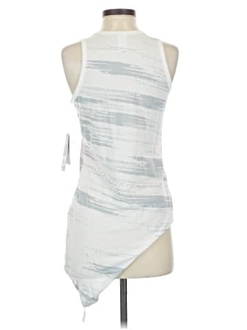 Zumba Wear Tank Top (view 2)