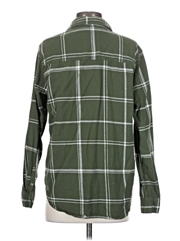Universal Thread Long Sleeve Button-Down Shirt (view 2)