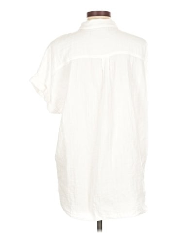 Chicka-D Short Sleeve Button-Down Shirt (view 2)