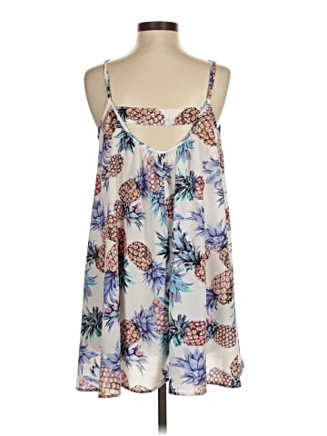 Red Saks Fifth Avenue Sleeveless Blouse (view 2)
