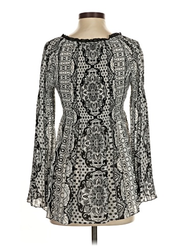 Sunny Leigh Casual Dress (view 2)