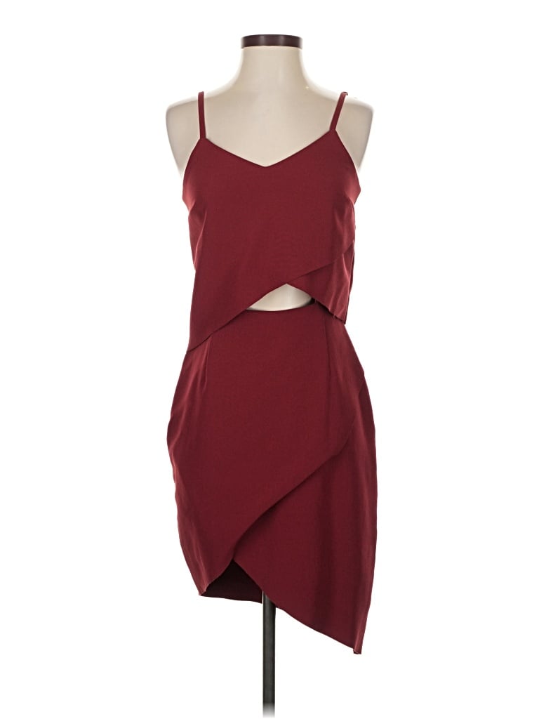 Pre-owned Elliatt Cocktail Dress In Burgundy