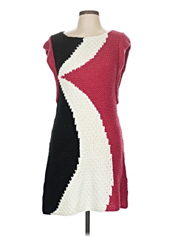 VERTIGO Casual Dress (view 1)