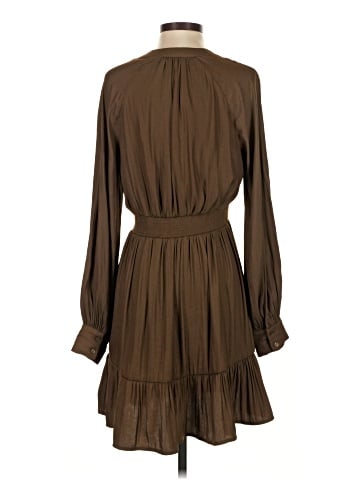 Banana Republic Casual Dress (view 2)