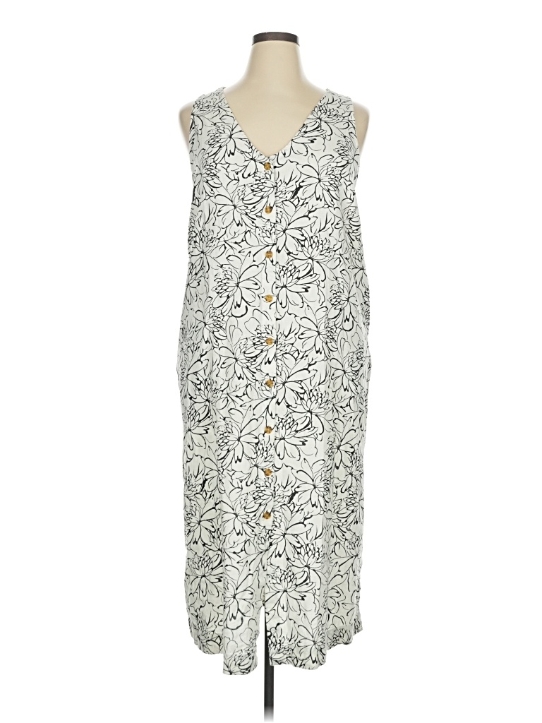 Pre-owned Old Navy Casual Dress In Silver