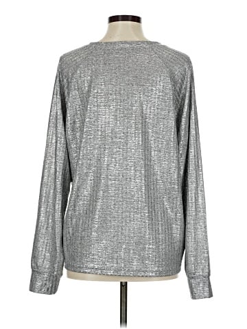 Torrid Long Sleeve T-Shirt (view 2)