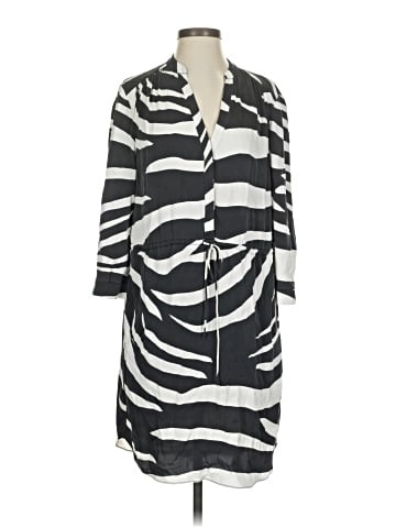 Diane von Furstenberg Casual Dress (view 1)