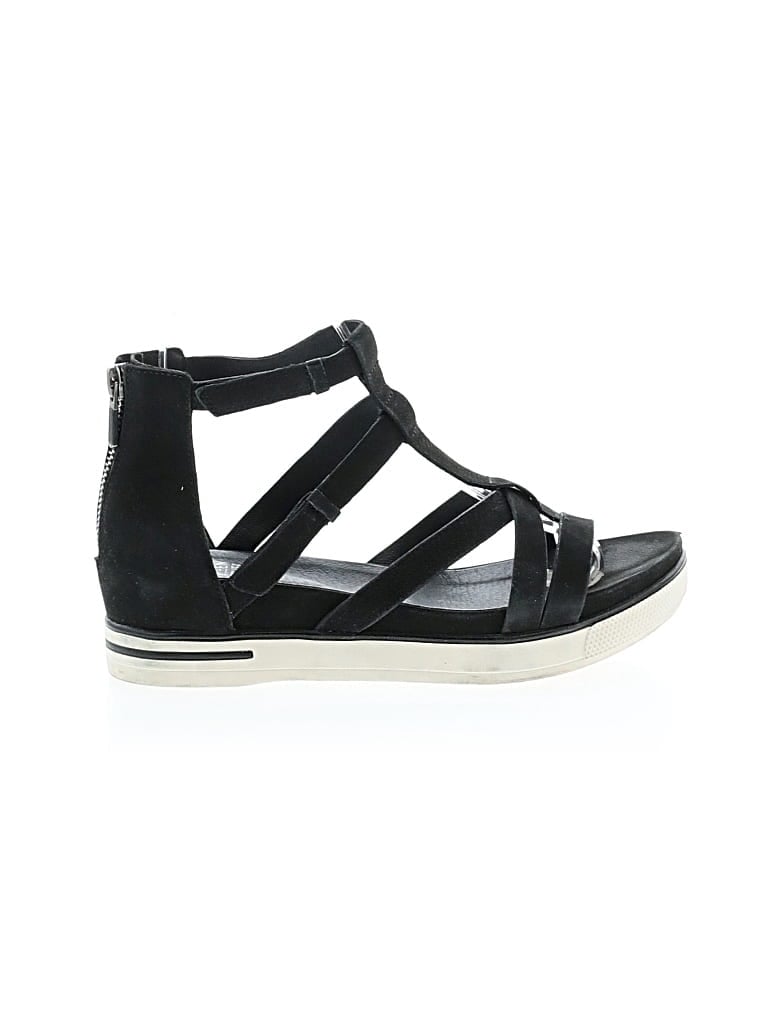 Pre-owned Eileen Fisher Wedges In Black