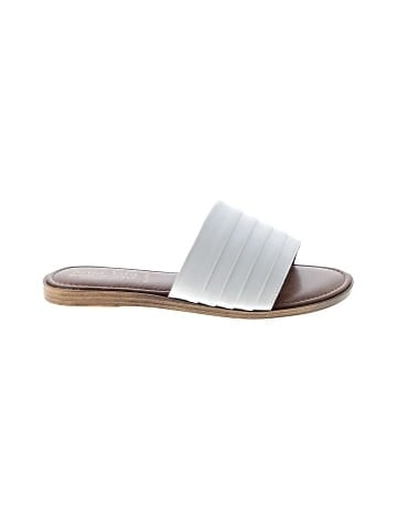 Bella Vita Sandals (view 1)