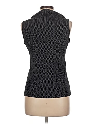 Briggs New York Sleeveless Top (view 2)