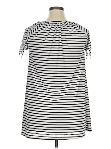 West Loop Short Sleeve Top (view 2)