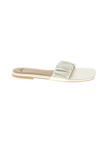 Abercrombie & Fitch Sandals (view 1)