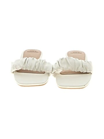 Abercrombie & Fitch Sandals (view 2)