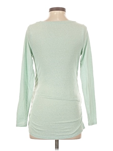 Liz Lange Maternity Long Sleeve T-Shirt (view 2)
