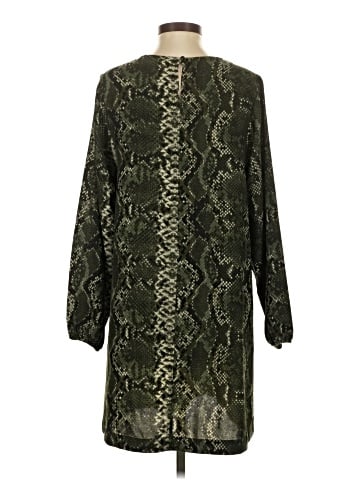 H&M Casual Dress (view 2)
