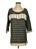 Altar'd State Green 3/4 Sleeve Top Size XS - photo 1