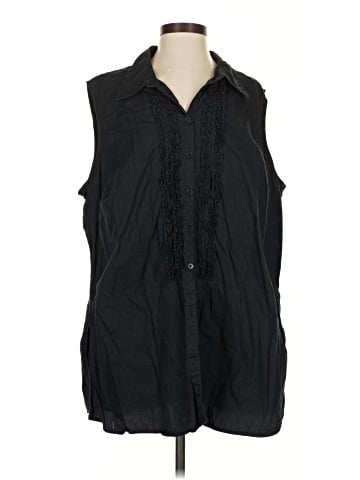St. John's Bay Sleeveless Button-Down Shirt (view 1)