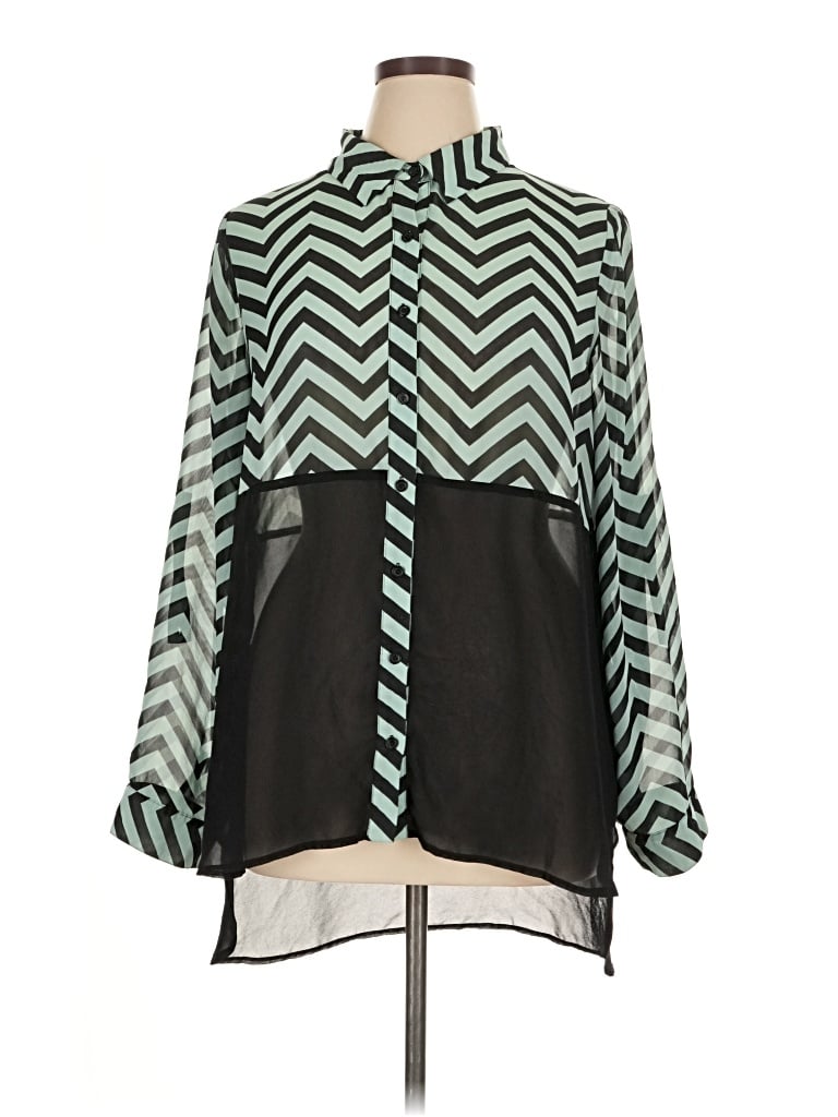 Pre-owned Justify Long Sleeve Blouse In Green