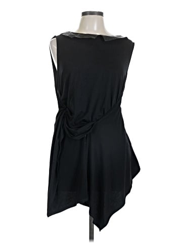 Elizabeth & Clarke Cocktail Dress (view 1)
