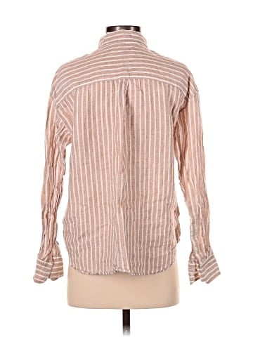 Uniqlo Long Sleeve Button-Down Shirt (view 2)